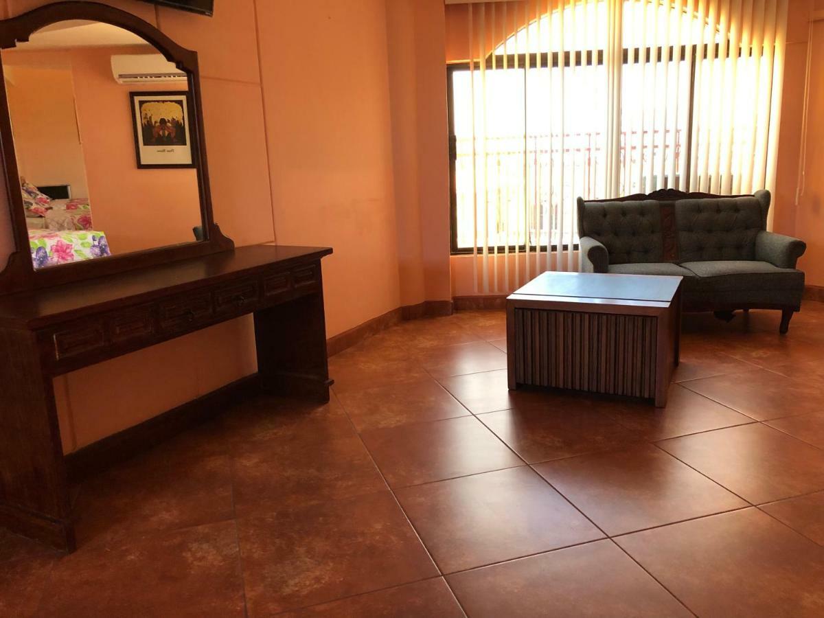 Hotel Sevilla Tijuana Eksteriør bilde