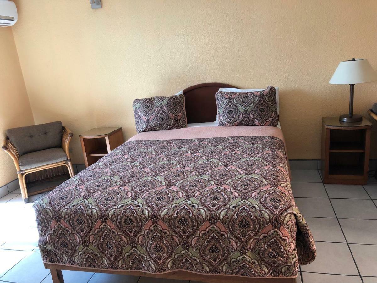 Hotel Sevilla Tijuana Eksteriør bilde